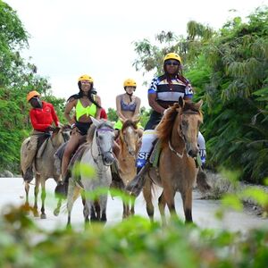 Veranstaltung: Bavaro Park: Buggy + Zipline, Bavaro Adventure Park in Punta Cana