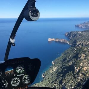 Veranstaltung: Mallorca: Excursión de 30 minutos en helicóptero, Mallorca Helicopter Flights in Palma de Mallorca