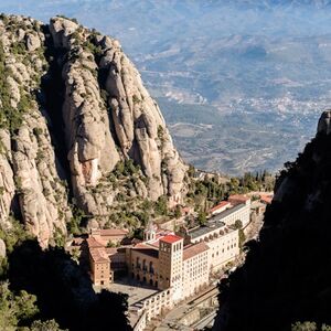 Veranstaltung: Experiencia en globo aerostático en Montserrat, Macizo de Montserrat in Barcelona