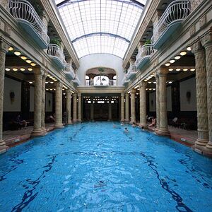 Veranstaltung: Gellért Spa: Full-Day Ticket + Complimentary Palinka Experience, Budapest in budapest