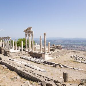 Veranstaltung: Pergamon Day Tour from Izmir, Pergamon Acropolis in Izmir