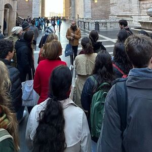 Veranstaltung: Basilica di San Pietro: Tour guidato espresso di 1 ora, St. Peter's Basilica in Rome