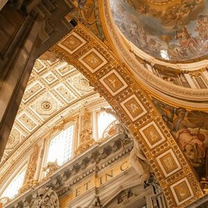 Veranstaltung: Basilica di San Pietro e Vaticano Sotterraneo: Tour guidato, St. Peter's Basilica in Rome