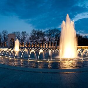 Veranstaltung: Washington DC: Monuments at Night Bike Tour, Unlimited Biking Washington in Washington