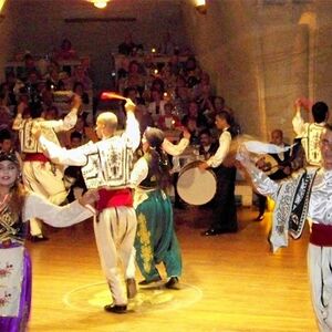 Veranstaltung: Cappadocia: Turkish Night Show + Dinner + Unlimited Drinks, Day Trips from Nevşehir in Nevsehir