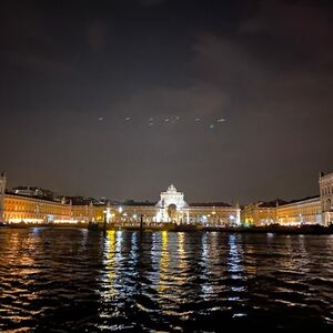 Veranstaltung: Lisboa: Passeio noturno de 2 horas em barco a vela saindo de Belém, Lisbon Sailing in Lisbon