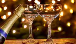 Event: Winterliche Champagnertour mit der Rikscha, in Cologne