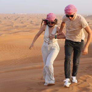 Veranstaltung: Dubai: Sunset Desert Safari Tour + BBQ Dinner + Camel Ride + Roundtrip Transfer, Dubai Desert Safari in Dubai