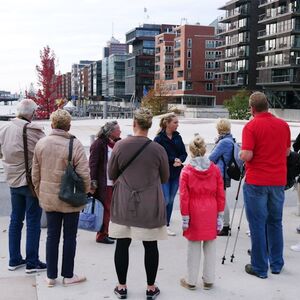 Veranstaltung: Elphi Plaza und HafenCity Kulinarische Tour, Elbphilharmonie in Hamburg