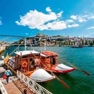 Veranstaltung: Cruzeiro pelas Seis Pontes saindo do Cais da Ribeira, Porto River Cruises in Porto