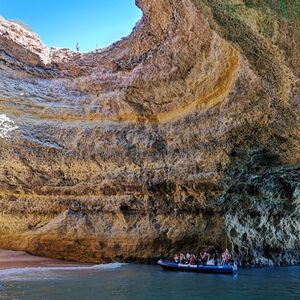 Veranstaltung: Gruta de Benagil: Passeio de barco a partir de Lagos, Lagos Day Cruises in Lagos