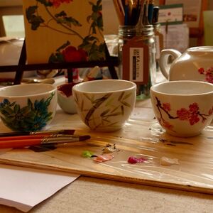 Veranstaltung: Chinese Teacups Painting Workshop, Ka-Atelier Painting Studio in Hong Kong Island