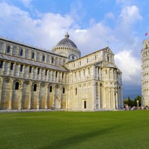 Veranstaltung: Torre Pendente e Cattedrale di Pisa: Ingresso veloce con visita guidata della città, Leaning Tower Of Pisa in Pisa