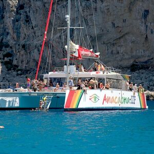 Veranstaltung: Crucero en catamarán por Mallorca con comida / cena + snorkel, Mallorca Boat Trips in Palma de Mallorca