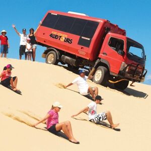 Veranstaltung: Port Stephens: Day Tour from Sydney + Dolphin Watching Cruise, Day Trips from Sydney in Haymarket