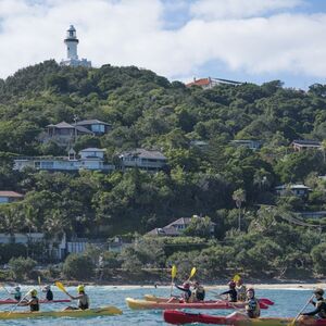 Veranstaltung: Kayak with the Dolphins: Half-Day Guided Tour, Gold Coast Aviation Activities in Byron Bay