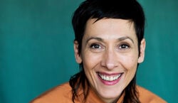Veranstaltung: Jelena Kuljic & Fundamental Interactions, Brunnenhof im Zeughaus in Augsburg