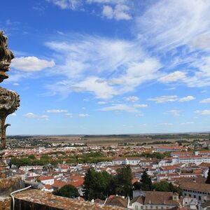 Veranstaltung: Évora e Arraiolos: Visita guiada a partir de Lisboa, Óbidos Day Trips from Lisbon in Lisbon