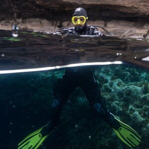 Veranstaltung: 1 Day Diving (2 Dives) with a Professional Instructor in Gozo, Blue waters dive cove diving centre in Qala