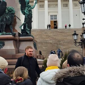 Veranstaltung: Tip-based Free Walking Tour Helsinki - Red Umbrella Tours, Hallituskatu 7 in Helsinki