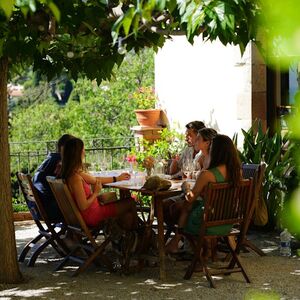 Veranstaltung: Barcelona: Excursión de medio día con navegación a vela, visita a viñedos y cata de vinos, Barcelona Boat Trips in Barcelona