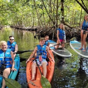 Veranstaltung: Mangrove Jungle: SUP / Kayak Adventure + Drinks, Miami Water Activities in Miami