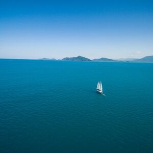 Veranstaltung: Walk, Sail and Snorkel: Great Barrier Reef & Green Island Tour, Cairns Cruises in Cairns