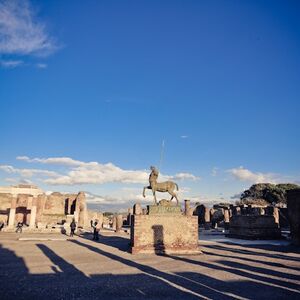 Veranstaltung: Pompei: Ingresso senza code e tour guidato + Pick-Up dall'hotel a Roma, Day Trips from Rome in Rome