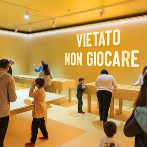 Veranstaltung: Color Hotel Roma: Biglietto d'ingresso, The Wow Side - Shopping Centre in Fiumicino