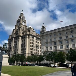 Veranstaltung: Best OF Liverpool-Heritage, History & Culture Guided Walking Tour, The Bluecoat in Liverpool