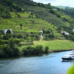 Veranstaltung: Porto-Régua-Porto: Cruzeiro pelo Douro com pequeno-almoço e almoço, Cais da Estiva in Porto