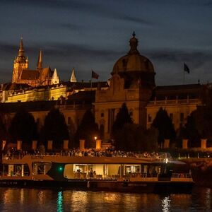 Veranstaltung: City Sightseeing Prague: Hop-on Hop-off Bus Tour + River Cruise, Prague in prague