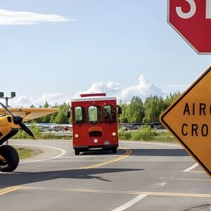 Veranstaltung: Anchorage Trolley Tour, 546 W 4th Ave in Anchorage