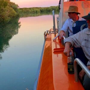 Veranstaltung: Discover Darwin Harbour 1 hour Darwin Harbour Cruise, 45 Stokes Hill Rd in Darwin City