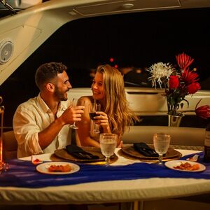 Veranstaltung: Cancún: Cena Romántica en Yate Privado de Lujo, Cancún Water Sports in Cancún