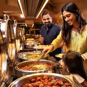 Veranstaltung: Dubai: Kaleidoscope Dinner Buffet at Atlantis The Palm, Food and Drinks Dubai in Dubai