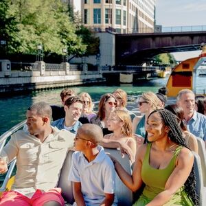 Veranstaltung: Lake Michigan & Chicago River: 1.15-Hr Speedboat Cruise, Chicago Cruises in Chicago